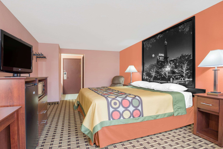 Bedroom 3, Super 8 by Wyndham Shelbyville, Shelby