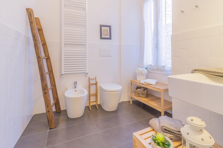 Bathroom 5, La Casa di Rosa in Varenna, Lecco