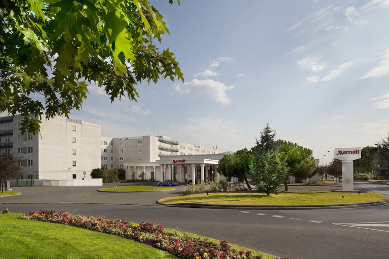 Exterior & Views 2, Paris Marriott Charles de Gaulle Airport Hotel, Val-d'Oise