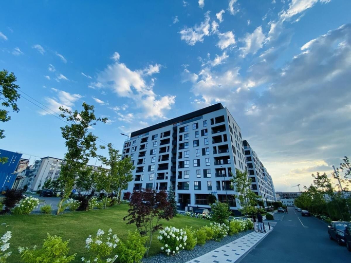 Exterior & Views 2, Deluxe Apartment with Balcony & Parking, Cluj-napoca