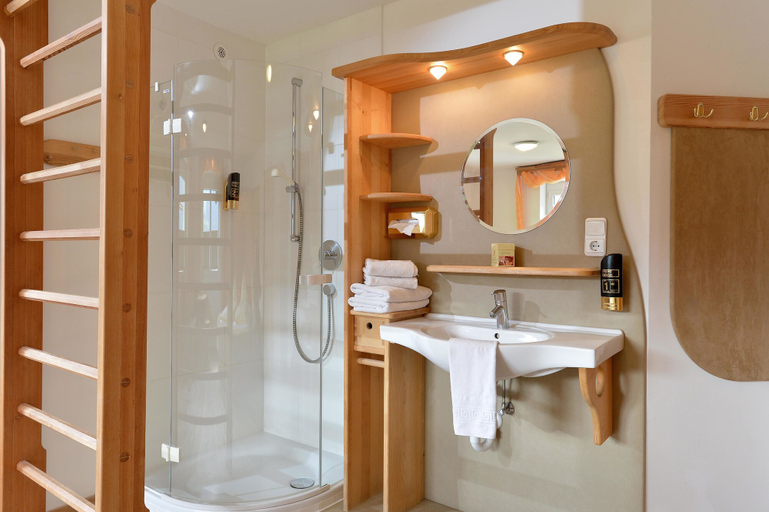 Bathroom 4, Landhaus Strasser, Kufstein