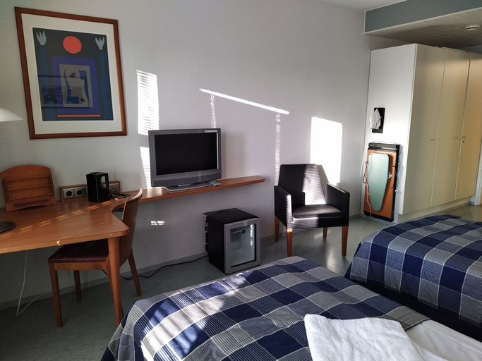 Bedroom 3, West Side Hotel, Finland Proper