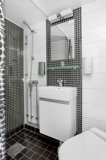 Bathroom 4, Mälardrottningen Hotel, Stockholm