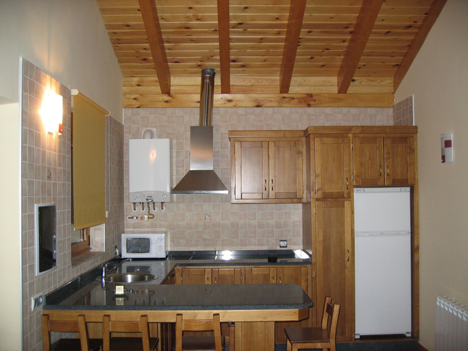 Others 5, Casas de Montaña Alto Curueño, León