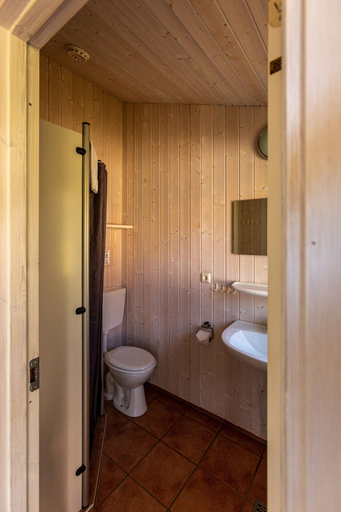 Bathroom 5, Tropical Islands Resort, Dahme-Spreewald