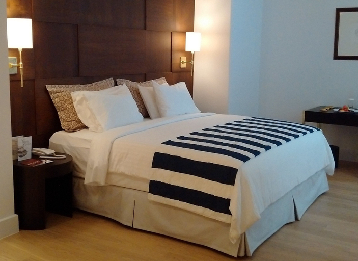Bedroom 3, Aquila Atlantis Hotel, Crete