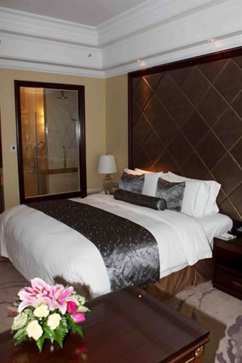 Bedroom 3, Liaoning International Hotel, Beijing
