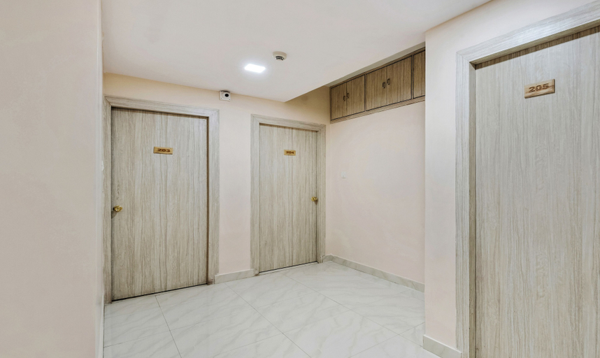 Others, Treebo Trend Royal Crowne, North 24 Parganas