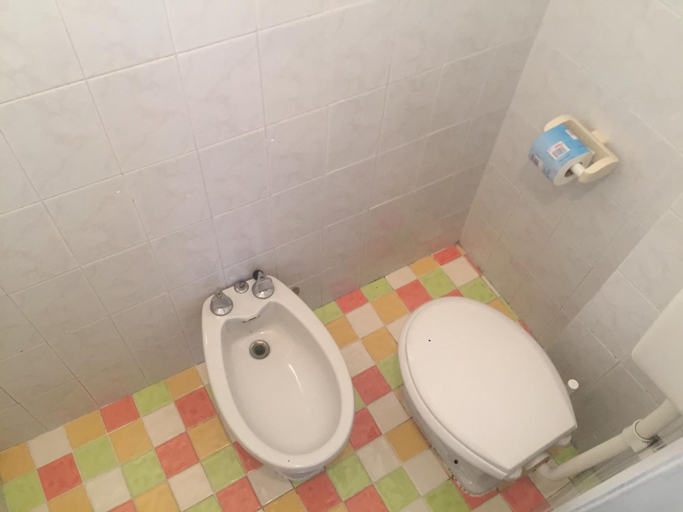 Bathroom 4, Hotel Migani, Rimini