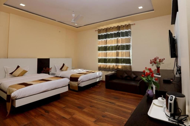 Bedroom 2, Rock Star Hotel, Ajmer