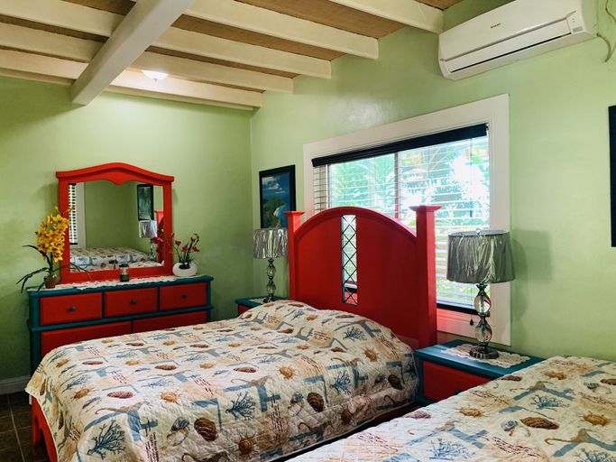 Bedroom 3, OSoleil Guesthouse, Diana