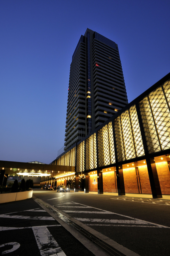 Exterior & Views 2, Hotel Okura Kobe, Kobe