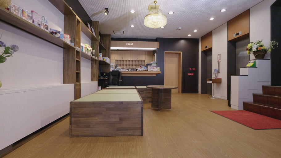 Public Area 3, Kaneyoshi Ryokan, Osaka