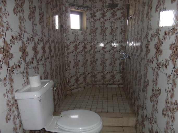 Bathroom 4, Prumssy Hotel, Eti-Osa