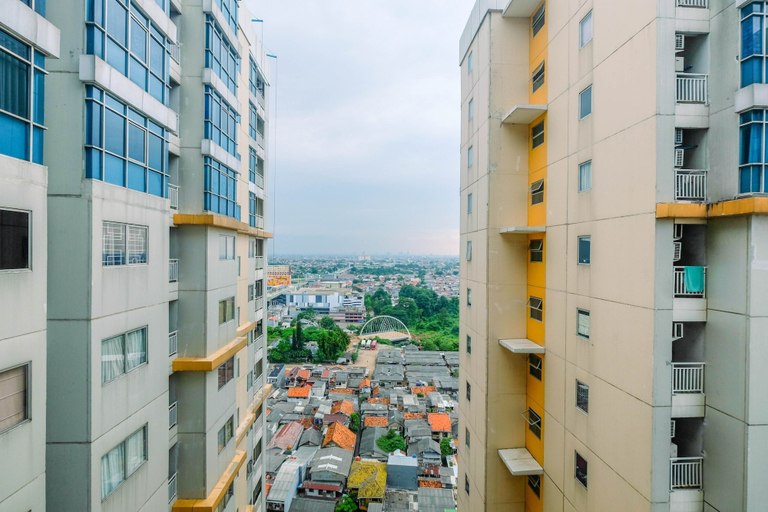 Exterior & Views, Comfy and Modern Studio Pakubuwono Terrace Apartment, South Jakarta