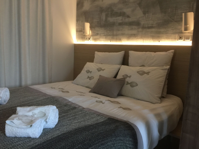 Bedroom 3, Camping Le Sous Bois, Charente-Maritime