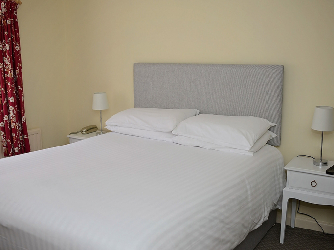Bedroom 2, Park Hill Hotel, Suffolk