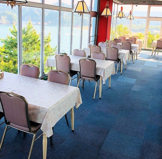 Food & Drinks 5, Hotel Shiroitodai, Minami