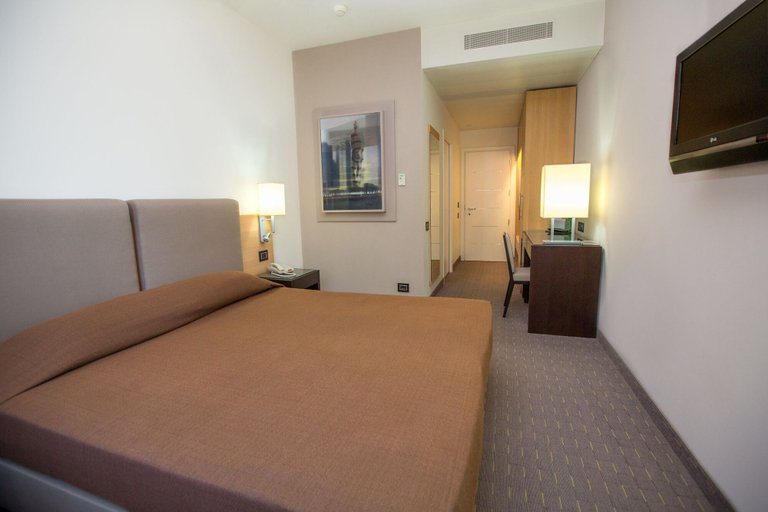 Bedroom 3, Ariha Hotel Cosenza, Cosenza