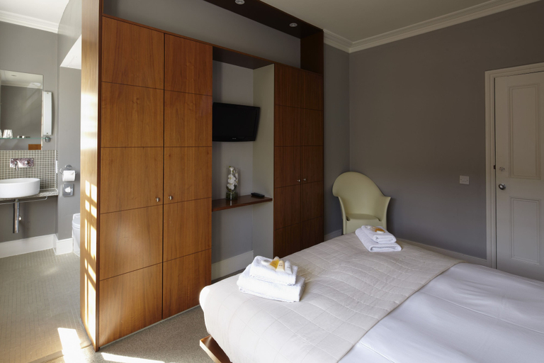 Bedroom 2, B+B Belgravia, London