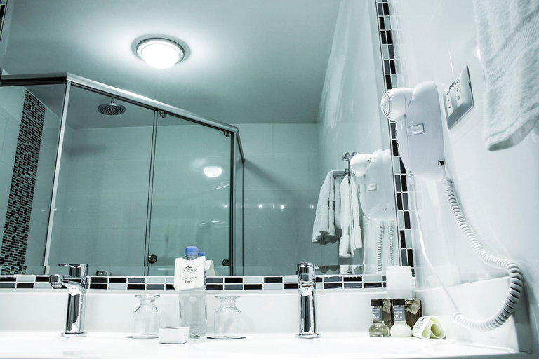 Bathroom 4, El Polo Hotel & Suites, Lima