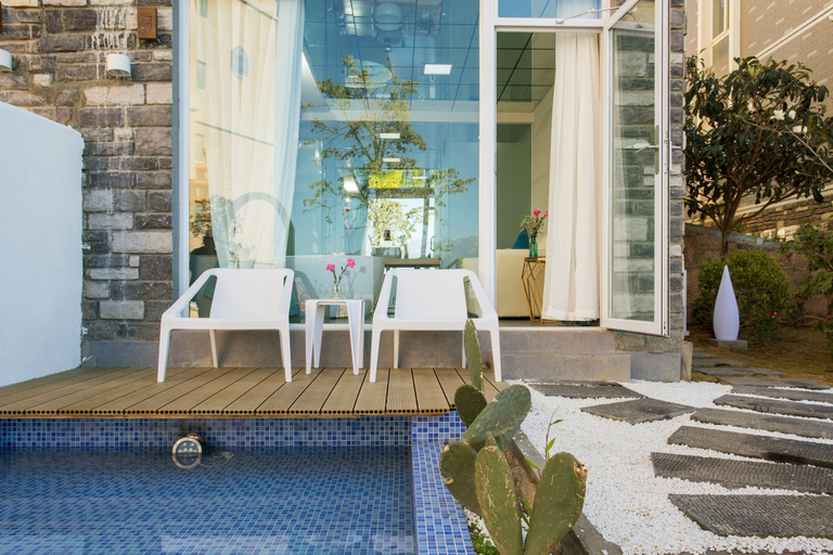 Exterior & Views 2, Butterfy Seaview Resort Villa, Dali Bai