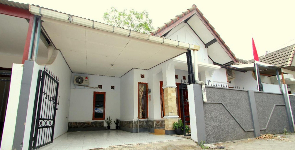 D'Java Homestay Seturan by The GrandJava, Yogyakarta