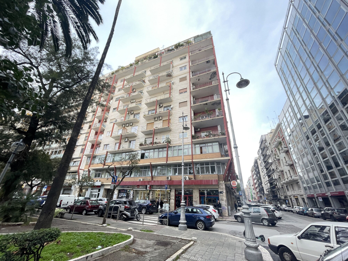 Primary image