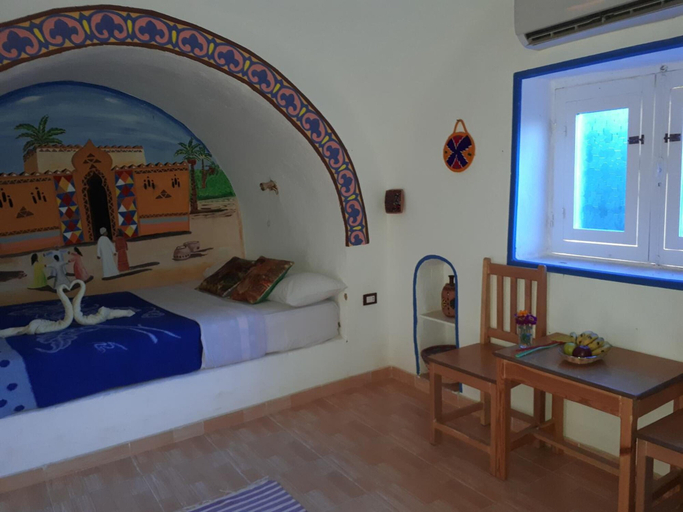 Bedroom 4, Al Baeirat hotel, Luxor