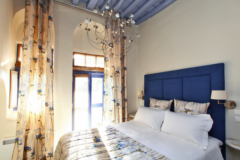 Room 3, Tinos E Houses, South Aegean