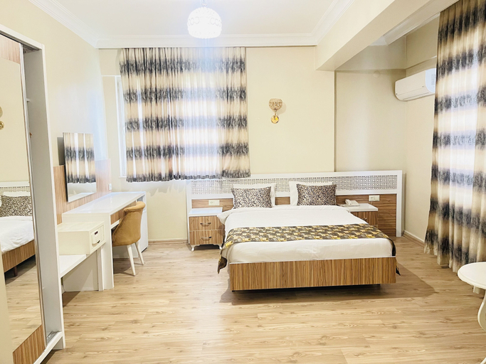 Bedroom 4, Grand Gulizar Hotel, Merkez