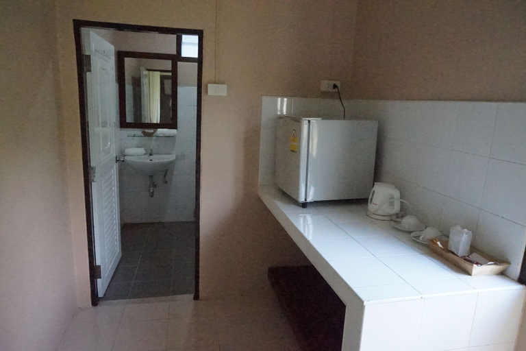Bathroom 3, KiriRaya, Mueang Krabi