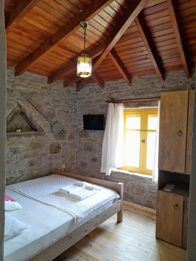 Bedroom 4, SARI KEÇİ TAŞ OTEL, Gökçeada