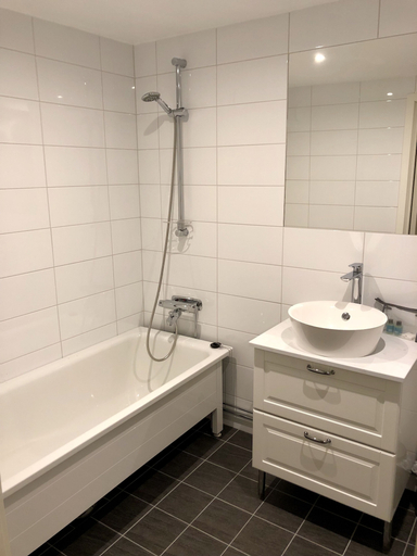 Bathroom 4, Hotell Bele, Trollhättan