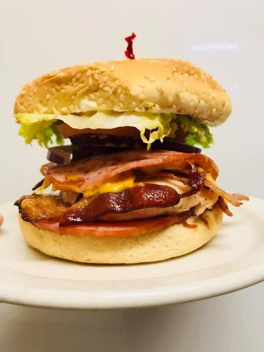 Food & Drinks 5, Barriere Motor Inn, Thompson-Nicola
