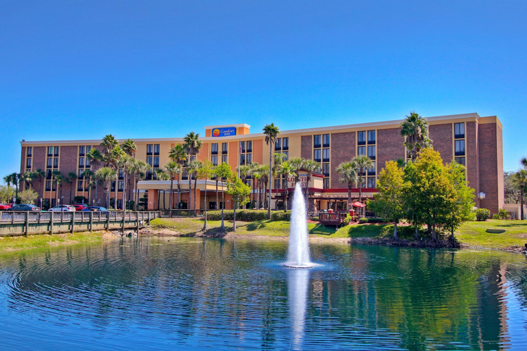 Comfort Inn & Suites Kissimmee by the Parks, Osceola