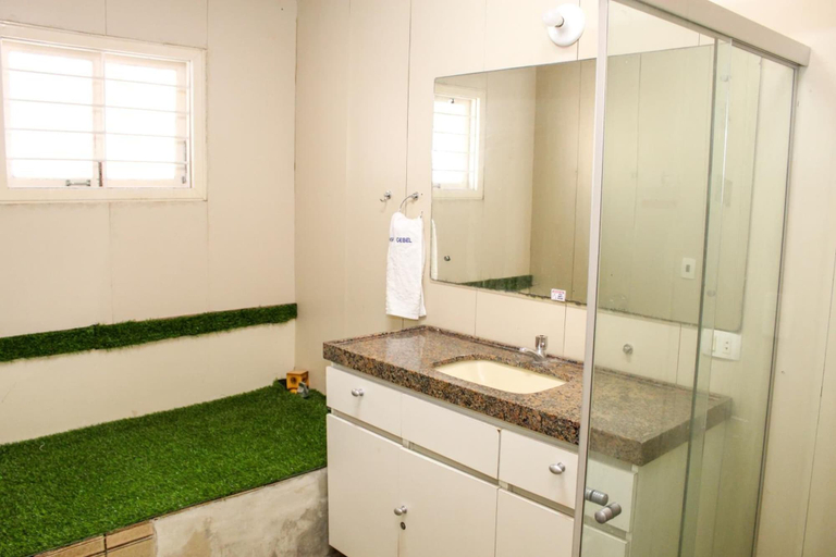 Bathroom 4, Hospedaria Gebel LocDay, Recife