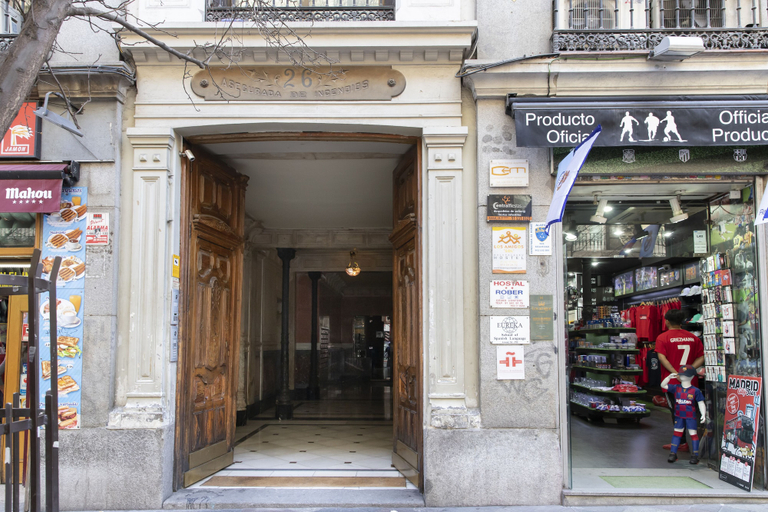 Exterior & Views 2, Hostal Rober, Madrid