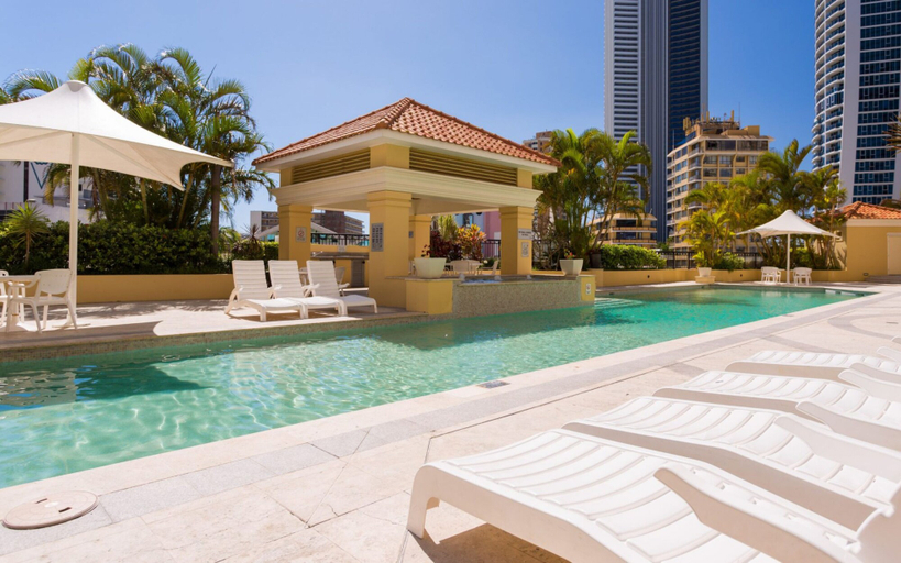 Sport & Beauty 3, Chevron Renaissance - Q Stay, Gold Coast