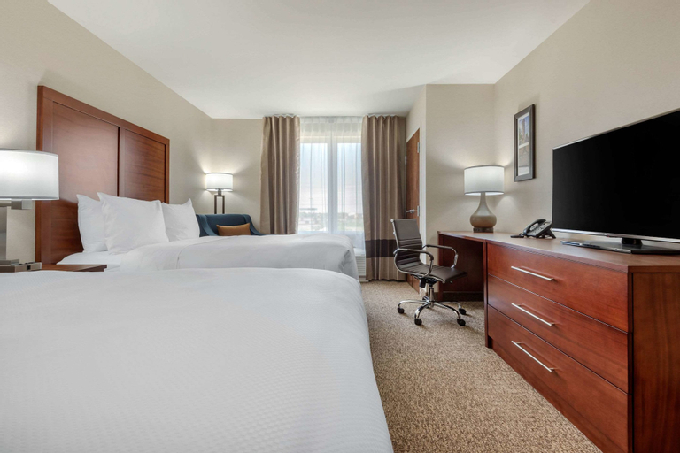 Bedroom 3, Comfort Inn & Suites, Lennox and Addington