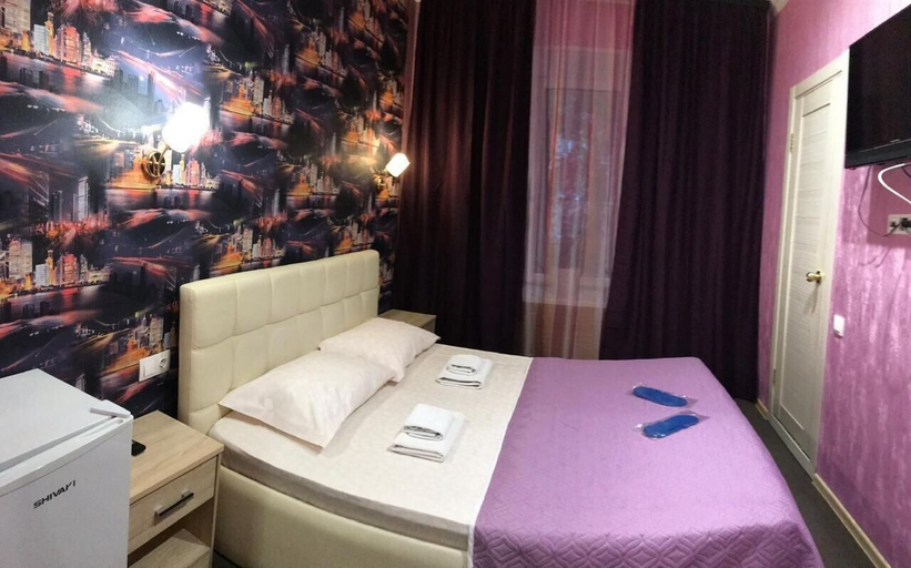 Bedroom 3, Hotel Persheron, North-Eastern