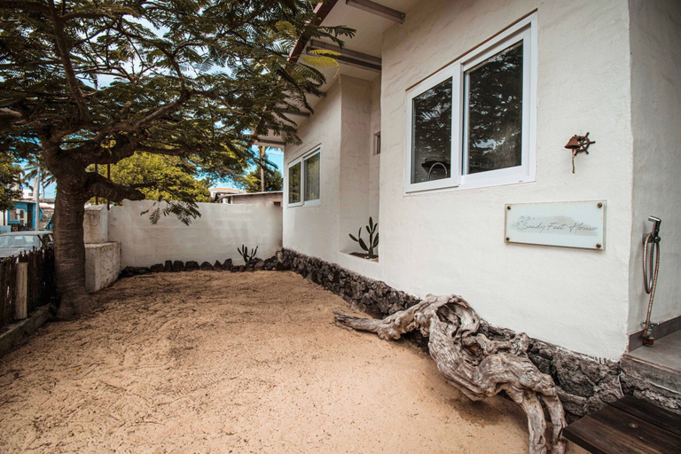 Others 4, Sandy Feet House, Isabela