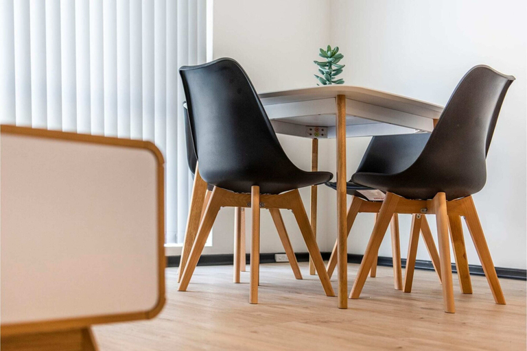 Others 2, Convenient 1BR Apartment Close to Foreshore & Cbd, Perth