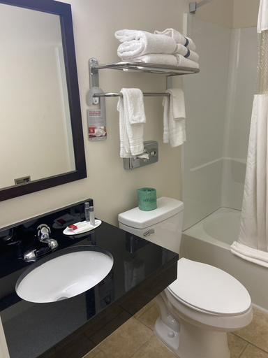 Bathroom 4, Ramada by Wyndham West Atlantic City, Atlantic