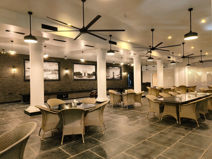 Food & Drinks 5, Lagoon Sarovar Premiere Resort, Pondicherry, Puducherry