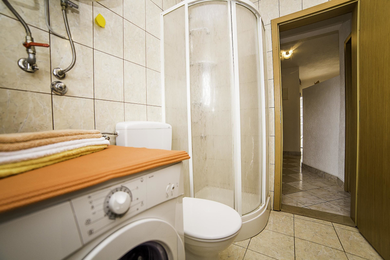 Bathroom 4, Apartments Bakula, Selca