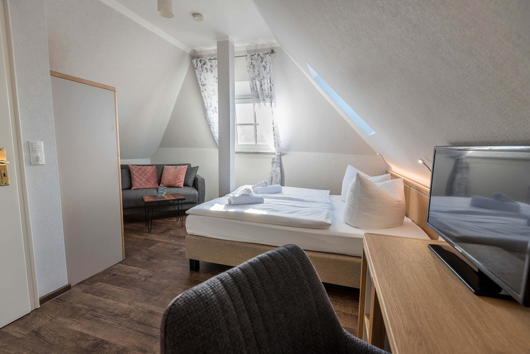 Bedroom 3, Landhotel Kastanienallee, Vorpommern-Rügen