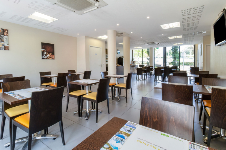 Food & Drinks 5, All Suites Appart Hôtel | Pau - Zénith, Pyrénées-Atlantiques