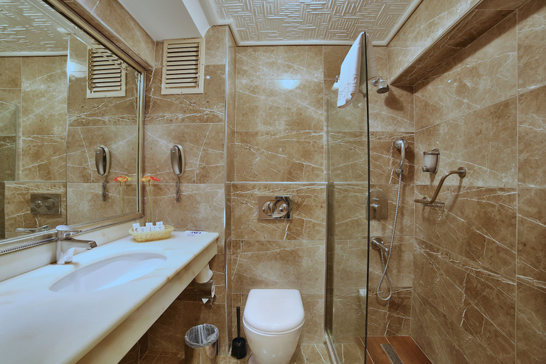 Bathroom 4, Grand Anka Hotel, Fatih