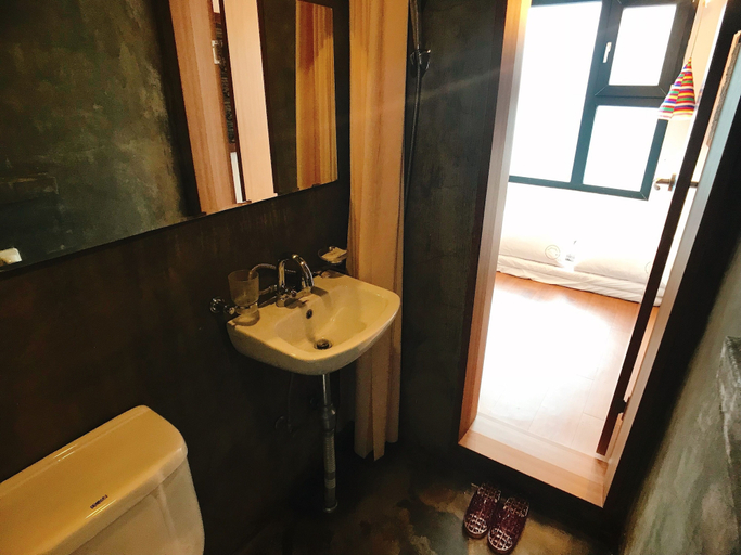 Bathroom 3, Hwon Guest House, Mapo